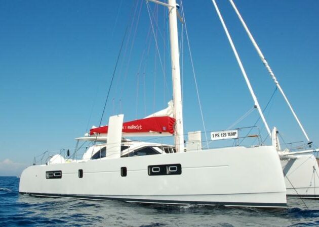 Mattia’s New 19 m Catamaran 2000Kg Lighter by Using New Laminate Materials, Adhesive and Vacuum Infusion Technology
