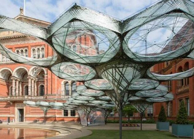 A filament pavilion made of glass and carbon fiber using a robot-controlled fabrication process