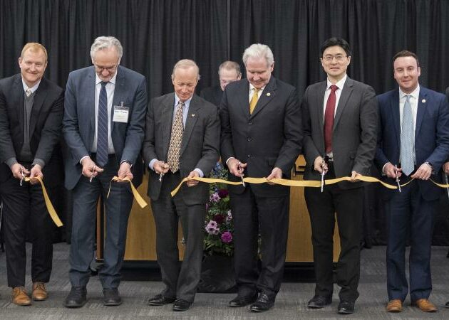 Manufacturing Design Laboratory celebrates opening at Purdue University