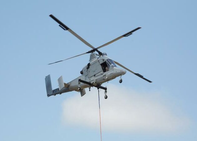 Kaman launches K-MAX composite blade program