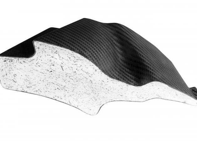 An environmentally friendly process that use self-expanding foam to create complex shapes