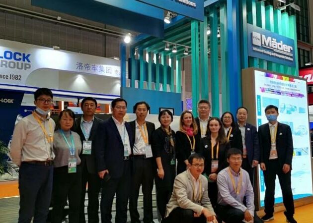 Sino Polymer joined hands with French Mäder Group to participate in the 3rd CIIE