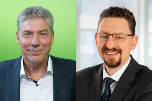 Sebastian Dombos (right) is taking over as Managing Director of ENGEL Deutschland GmbH at the Nuremberg location on 1 April 2021. Ralf Christofori (left) headed ENGEL's sales and service subsidiary in Nuremberg as managing director for more than 20 years.
