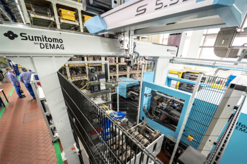 Sumitomo (SHI) Demag and BASF develop new manufacturing cell for high-performance polymers