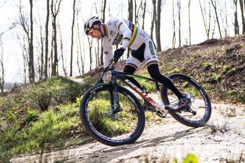 Nox, the MTB Marathon shoe made with thermoplastic composites