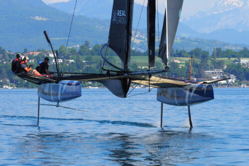 Heol Composites présente le foil en carbone creux monobloc du nouveau catamaran monotype TF35