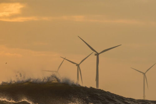 Aker Offshore Wind, Aker Horizons and Strathclyde to collaborate on accelerating recycling glass fibre products