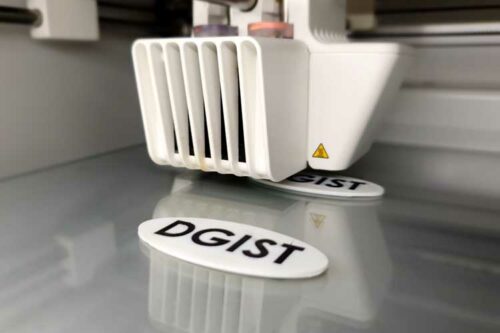 Scientists develop a 3D-printed pressure sensor embedded with a temperature sensor from conductive carbon-based composites