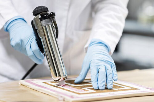 Henkel develops REACH-compliant structural adhesive for aircraft interiors