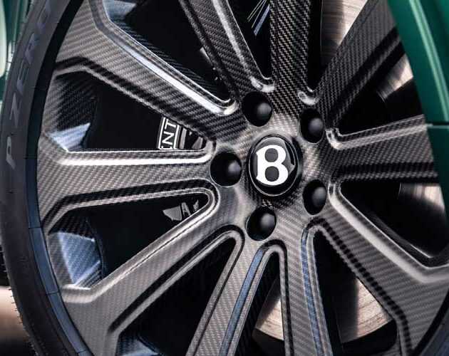 Bentley officially revealed the new carbon fibre rim by Bucci Composites