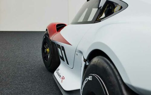 Porsche unveils Mission R, with natural fiber components and carbon cage