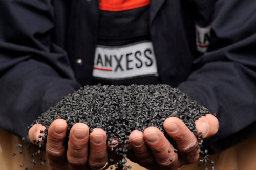 LANXESS' High Performance Materials business unit is one of the leading suppliers of high-performance plastics, which are used primarily in the automotive, electrical and electronics industries.