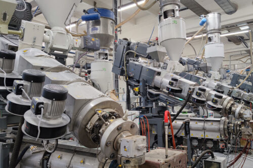 Polish profile manufacturer expands with space-saving extrusion solution