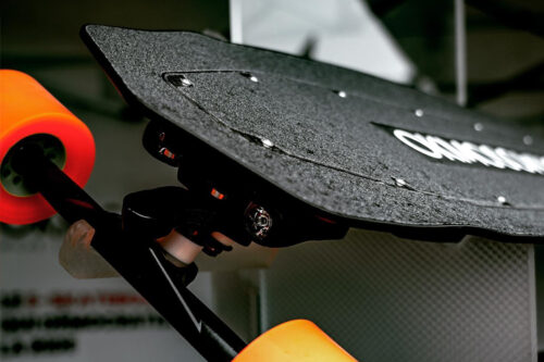 Ultra-thin and lightweight electric skateboards