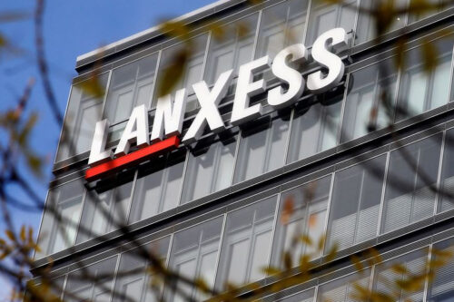 Lanxess and Advent International establish a leading global joint venture for high-performance engineering polymers