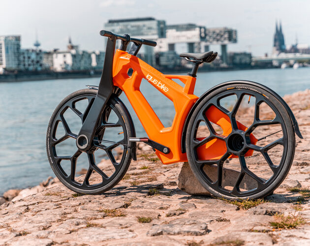 igus unveils an urban bike made from recycled plastic