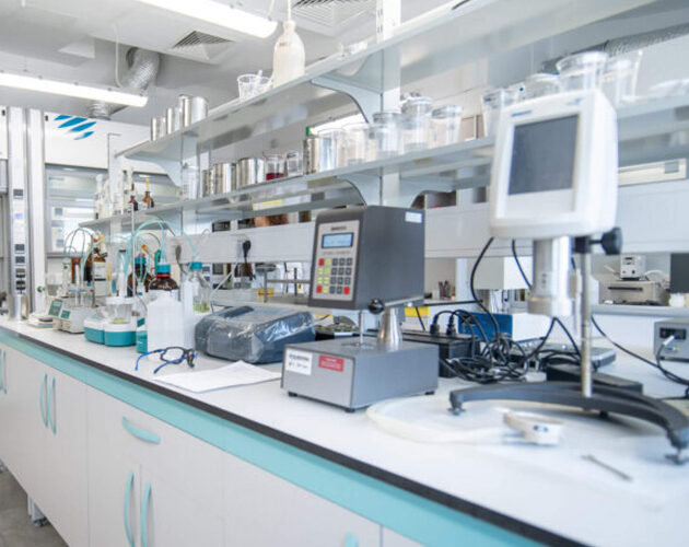 Scott Bader Croatia install state of the art laboratory
