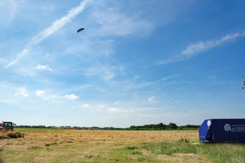 Vocational college kitedesigner and TU Delft alumni successfully created Kitepower V9