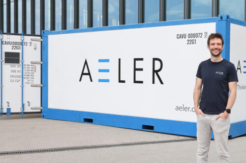 Lightweight, ultra-connected seaborne containers
