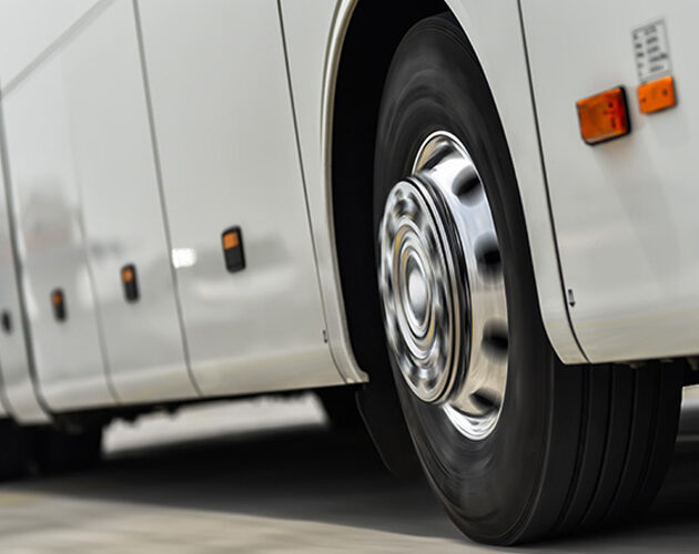 Avantages des matériaux composites pour les profilés de bus et cars