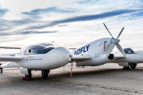 H2FLY and partners mark a significant step toward zero-emission commercial flight following developments of liquid tank integration