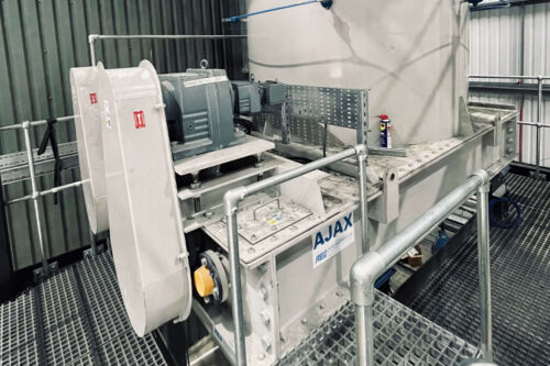 Ajax Carbon Fibre handling system including sextuple screw feeder for Mersen