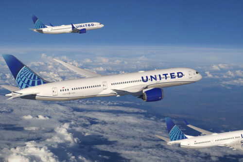 Boeing, United Airlines finalize 737 MAX and 787 order, including record purchase for 100 dreamliners