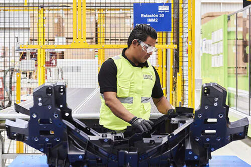 Plastic Omnium finalizes acquisition of 100% of HBPO
