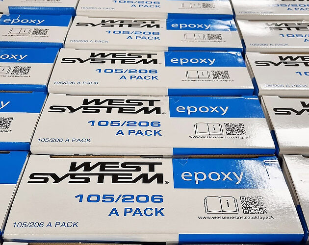 West System epoxy starts 2023 with clean packaging and new spanish distributor