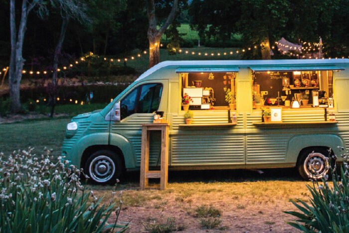 Classic Citroën vans reimagined using AOC resins