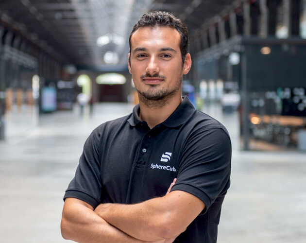‘‘Bringing high-performance composites and additive manufacturing closer’’