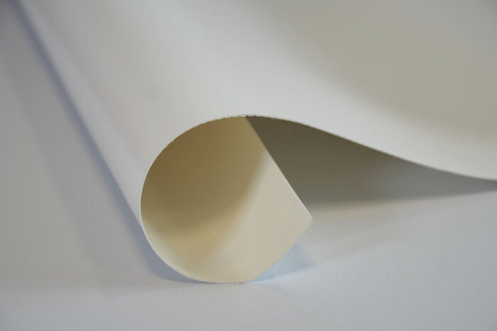Flexlight Shield 800, véritable bouclier anti-feu, une innovation du groupe Serge Ferrari