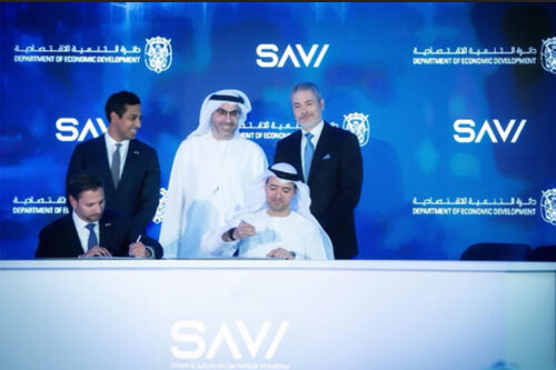 His Excellence Badr Salim Al-Olama, Archer CEO Adam Goldstein and CCO Nikhil Goel During Signing Ceremony Announcing Archer’s Plans To Make the UAE Its First International Launch Partner (Photo: Business Wire)