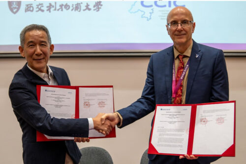 Professor Xiaosu Yi, Executive Director at CICC, and Professor John Moraros, Dean of XJTLU's School of Science