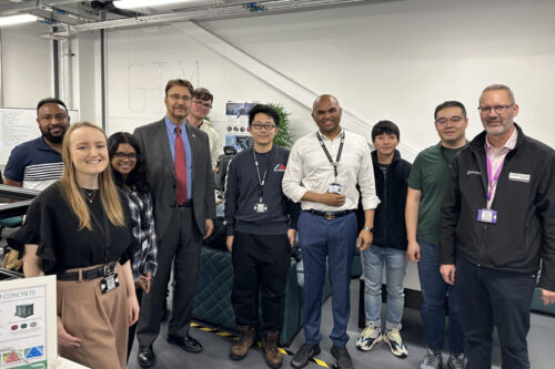 MP visits graphene engineering facility at University of Manchester