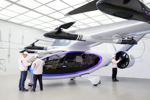 GAC's first composite-wing flying car GOVY AirJet 