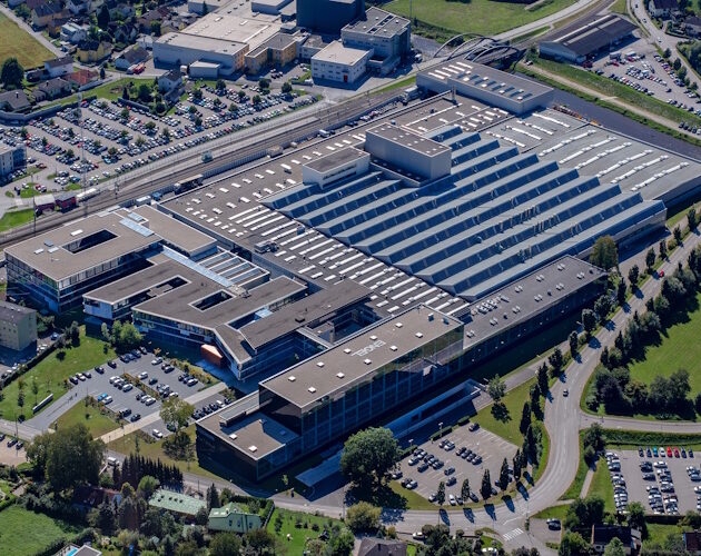 Engel accroît sa part de marché dans un contexte d’incertitude mondiale