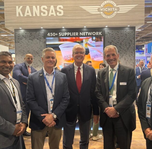 Hexcel and Niar launch the Hexcel Application Center in Kansas