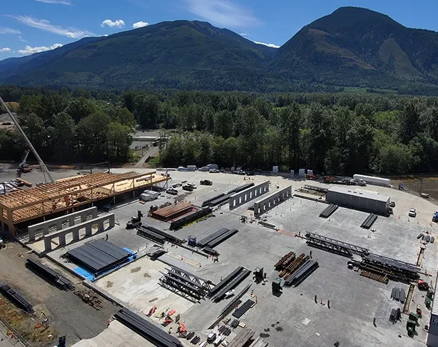Janicki Industries expand; 350 jobs to be created