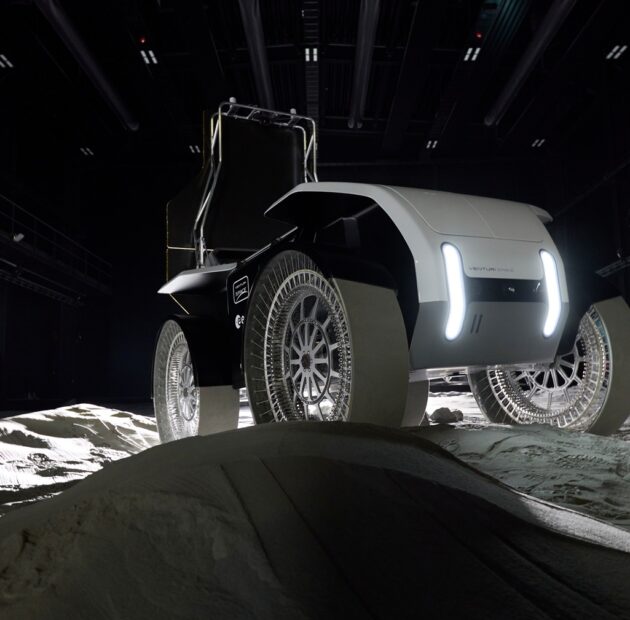 De premiers roulages réussis pour le rover lunaire européen Mona Luna