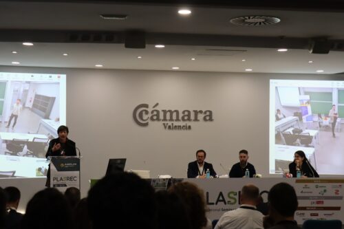 First round table at Plasrec 2025