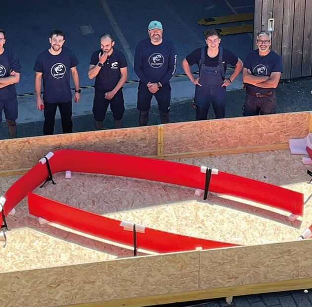 Neptune project: advanced technologies for thick composite structures