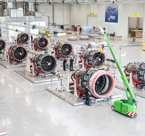 Vue d’ensemble de la ligne d’assemblage des nacelles de l’A320neo sur le moteur LEAP1A à Hambourg © Adrien Daste / Safran